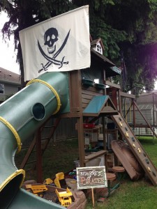 diy pirate ship playhouse