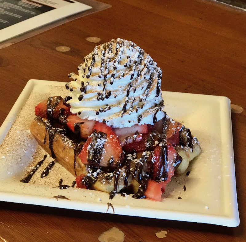 what to eat on road trip to Disneyland